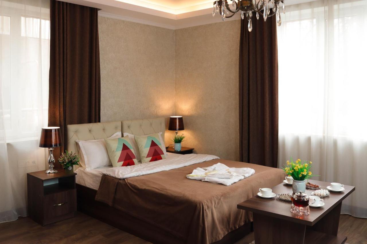 De'Mar Hotel Бишкек Экстерьер фото