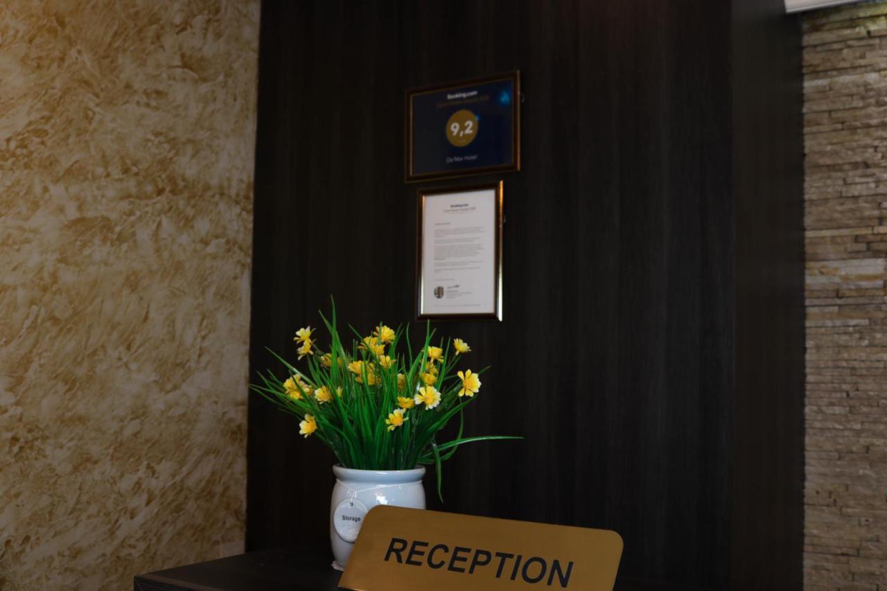 De'Mar Hotel Бишкек Экстерьер фото