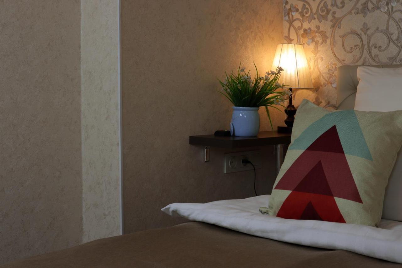 De'Mar Hotel Бишкек Экстерьер фото